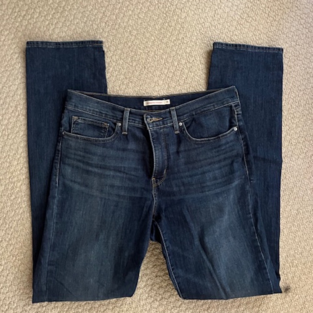 Levi's, Women's Shaping Straight, Size 31